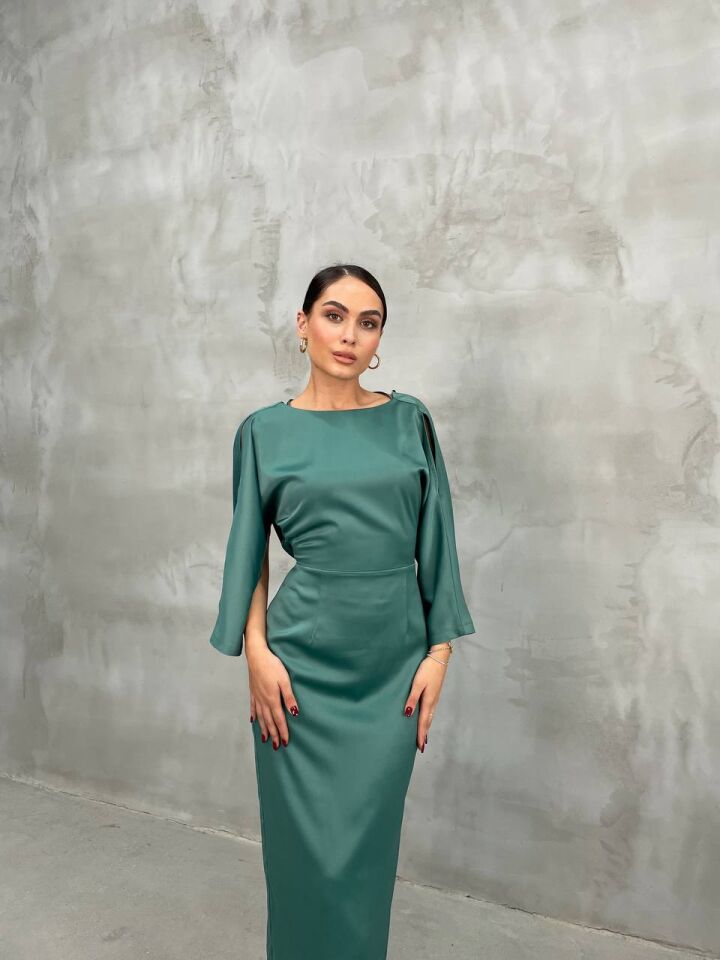 Saten Elbise MİNT - XL
