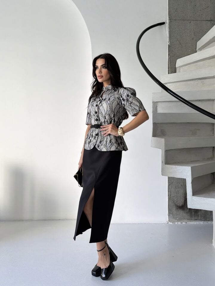 Dantel Kaplamalı Etekli Takım