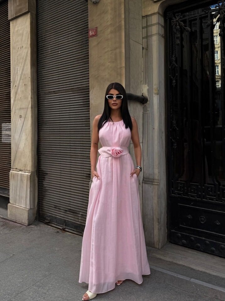 Gül Detaylı Elbise Pembe