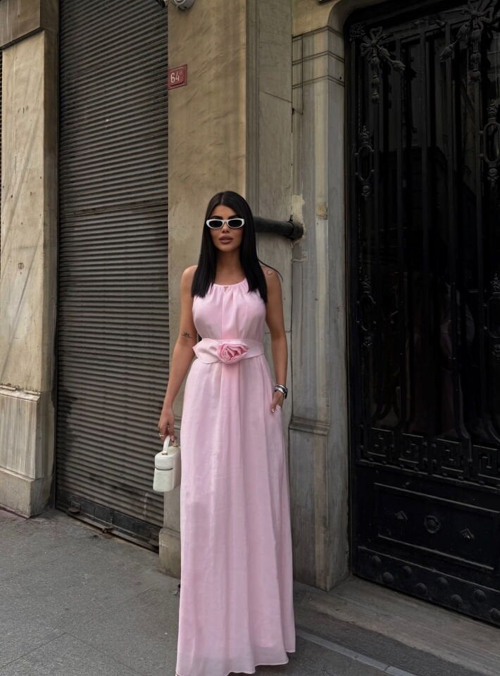 Gül Detaylı Elbise Pembe